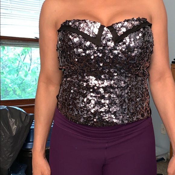 Bebe sequin halter - Picture 3 of 3